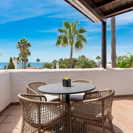 Gorgeous 3 Bedroom With Sea Views, Pool Διαμέρισμα Μαρμπέλλα