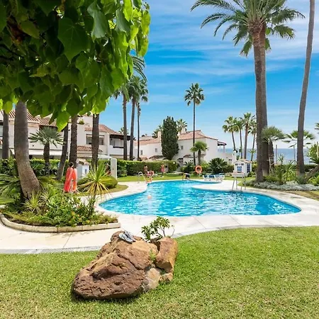 Gorgeous 3 Bedroom With Sea Views, Pool Διαμέρισμα *